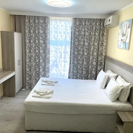 Хотел Panorama Sea Lux