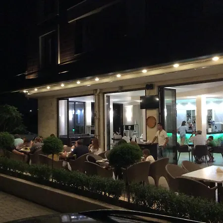 Хотел Panorama Sea Lux Приморско