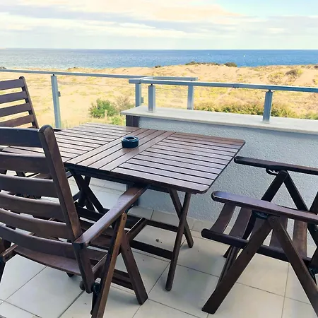 Panorama Sea Lux פרימורסקו